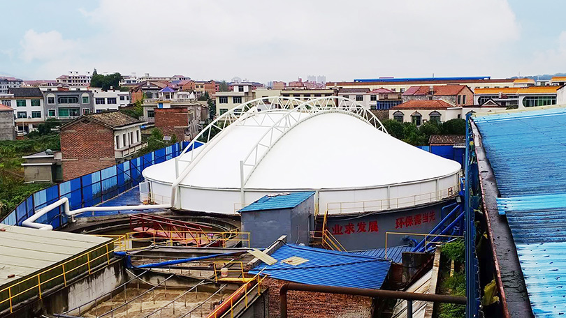 河南天朗為您解析污水池反吊膜的構成